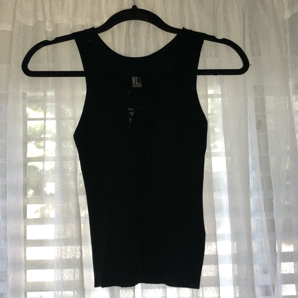 Forever 21 Cross Front Black Crop Top